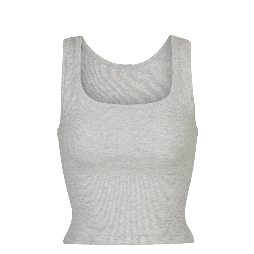 2 Skims tanks (grey + black)